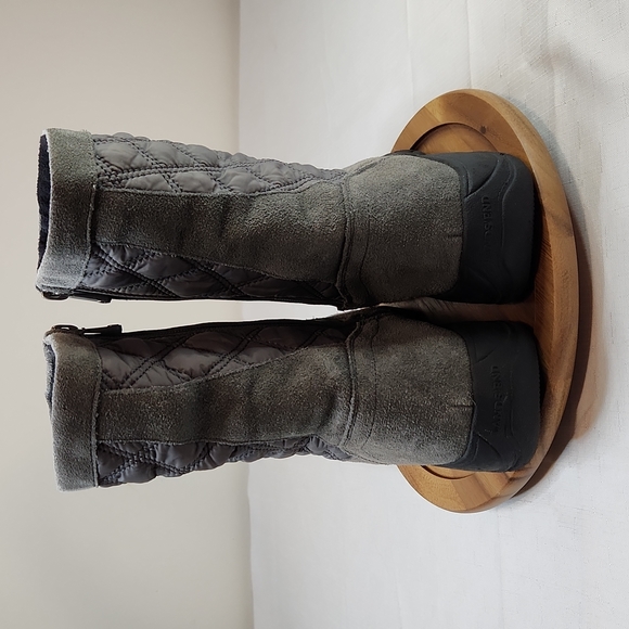 Land's End suede mid calf winter boots.  Size 8.5 - Picture 4 of 8